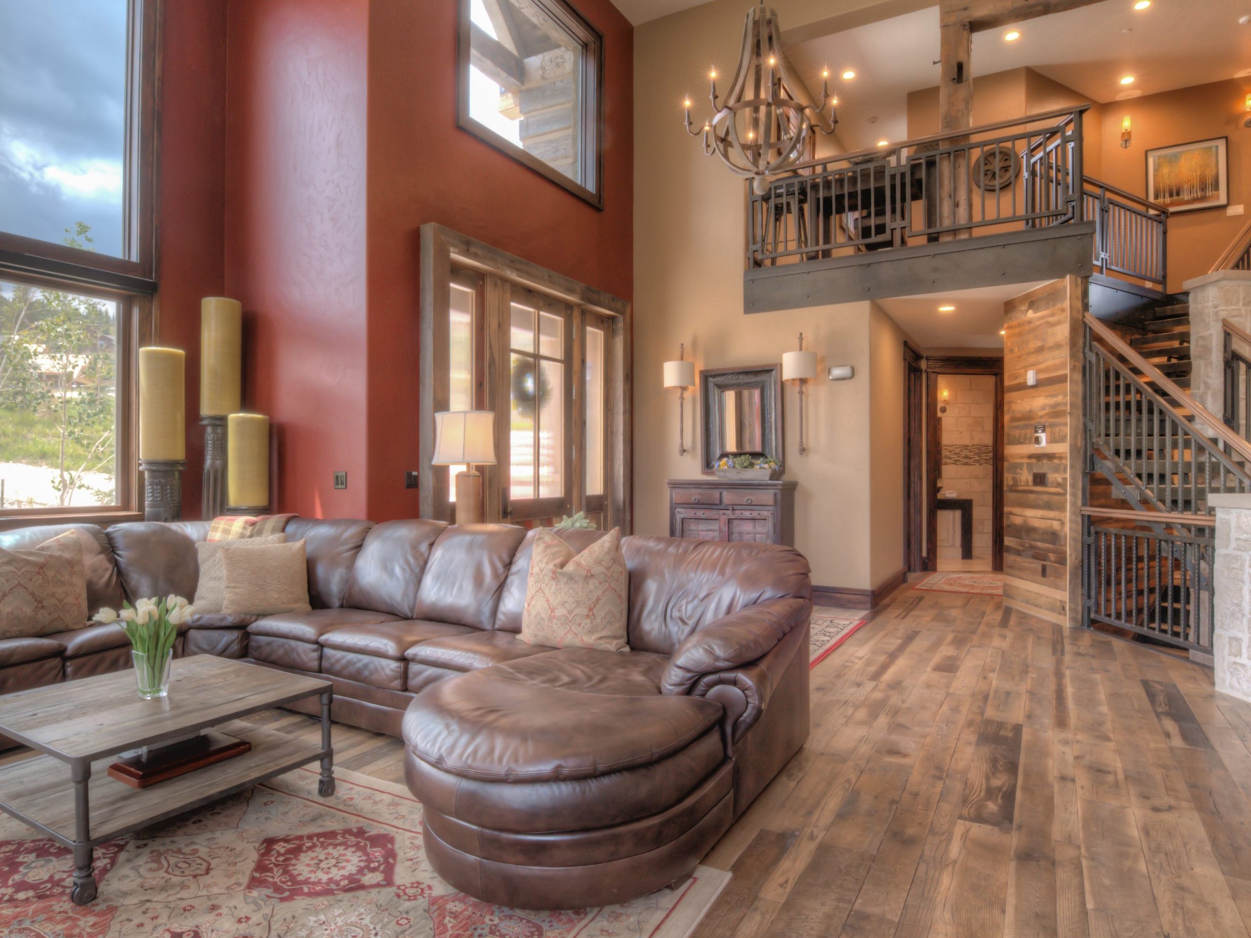 grand-welcome-colorado-vacation-homes-the-timbers-lodge-living-room